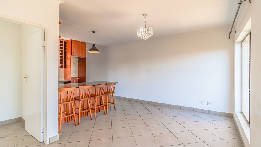 1 Bedroom Property for Sale in Mulbarton Gauteng