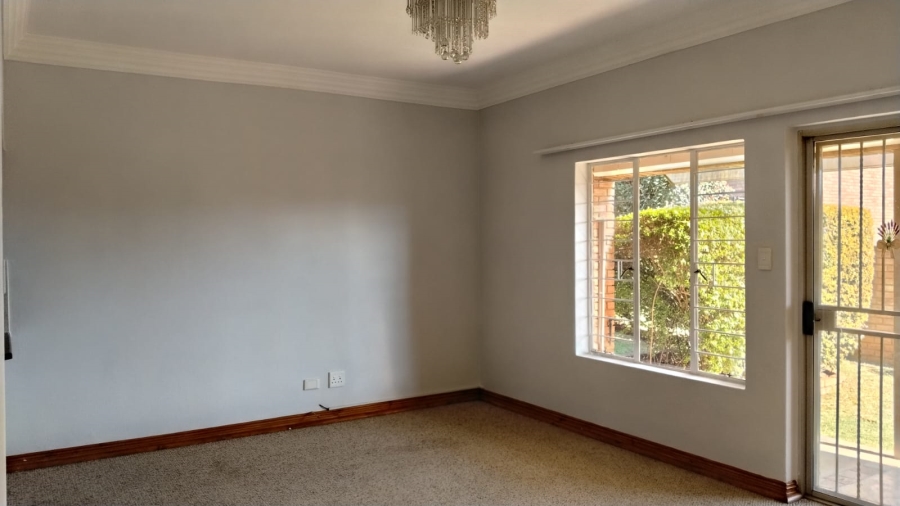 2 Bedroom Property for Sale in Wentworth Park Gauteng