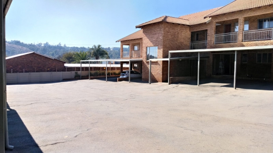 2 Bedroom Property for Sale in Wentworth Park Gauteng