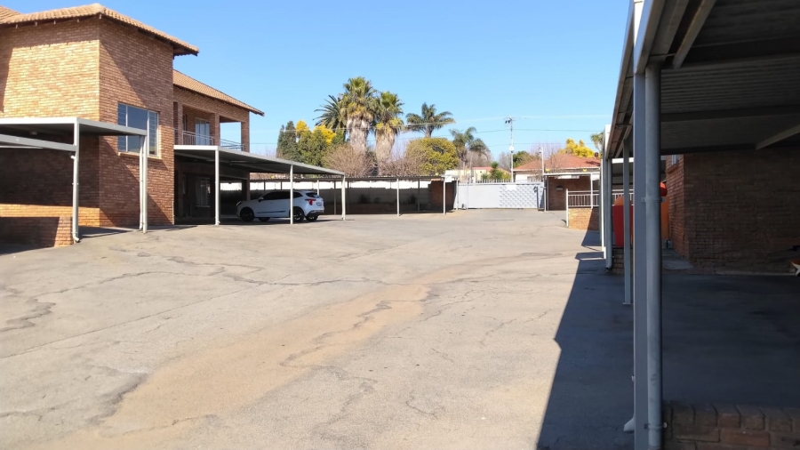 2 Bedroom Property for Sale in Wentworth Park Gauteng