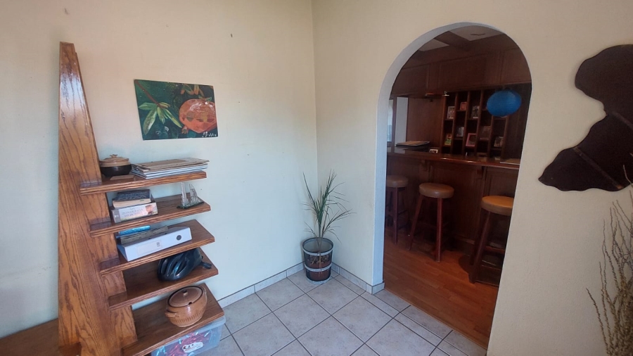 4 Bedroom Property for Sale in Rant En Dal Gauteng