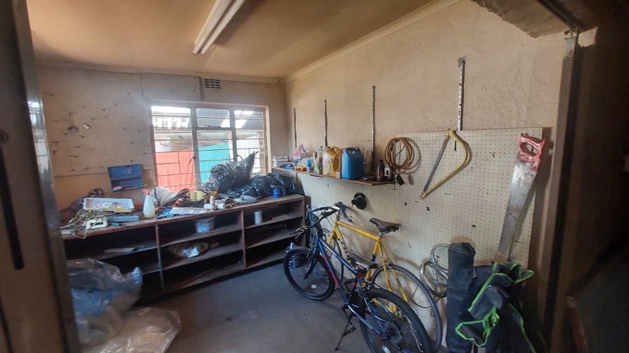 4 Bedroom Property for Sale in Rant En Dal Gauteng