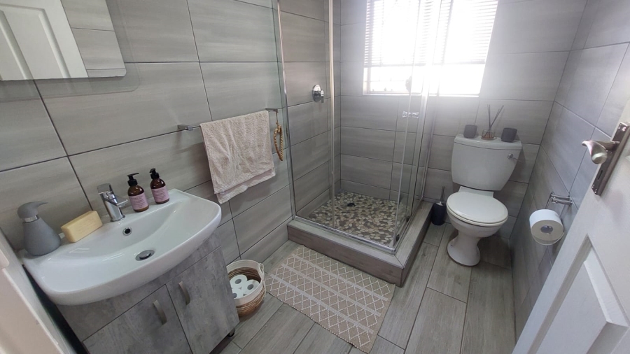 3 Bedroom Property for Sale in Rant En Dal Gauteng