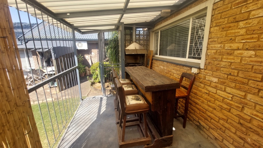 3 Bedroom Property for Sale in Rant En Dal Gauteng