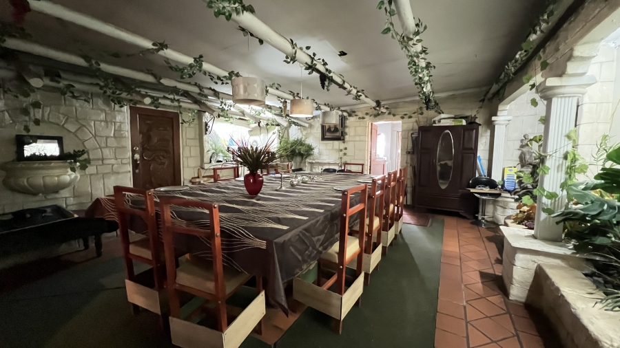 4 Bedroom Property for Sale in Tarlton Gauteng