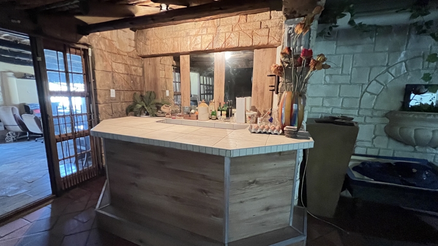 4 Bedroom Property for Sale in Tarlton Gauteng