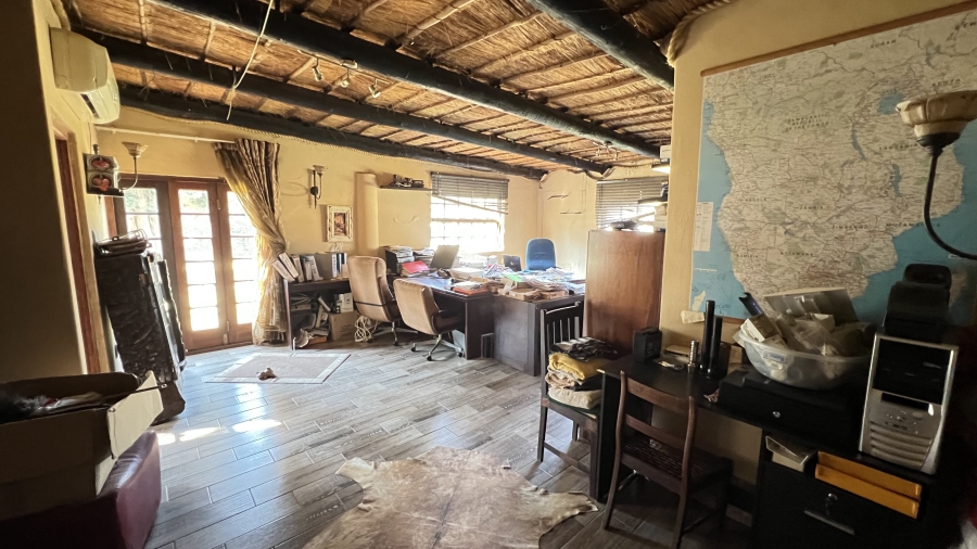4 Bedroom Property for Sale in Tarlton Gauteng
