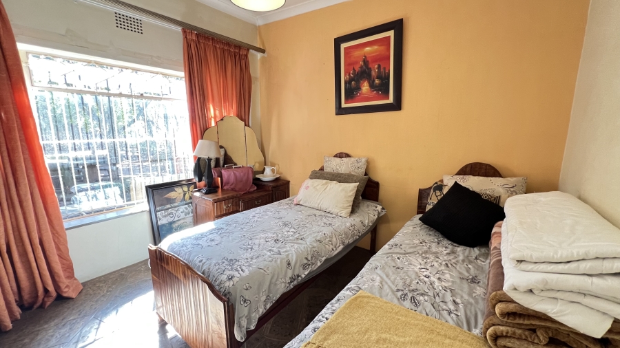 4 Bedroom Property for Sale in Tarlton Gauteng