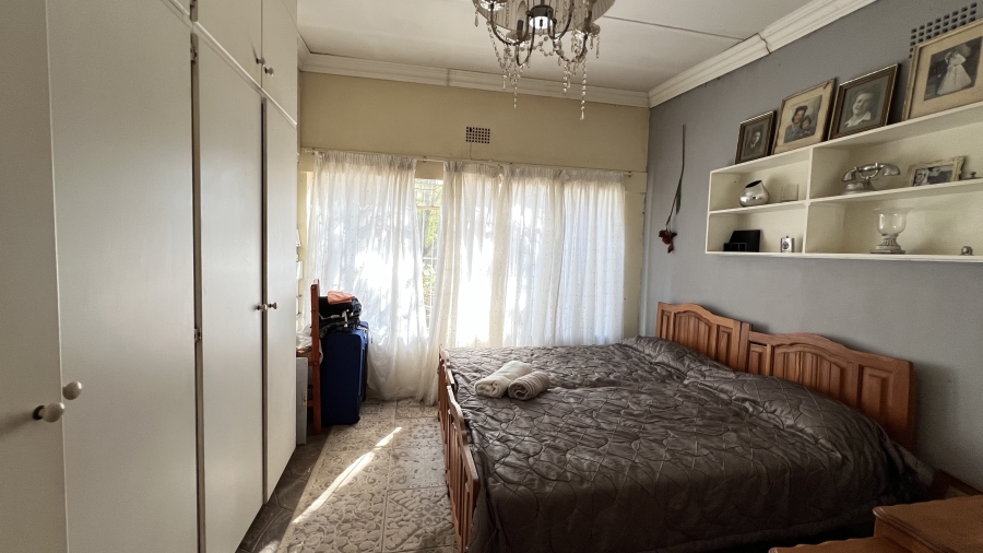 4 Bedroom Property for Sale in Tarlton Gauteng