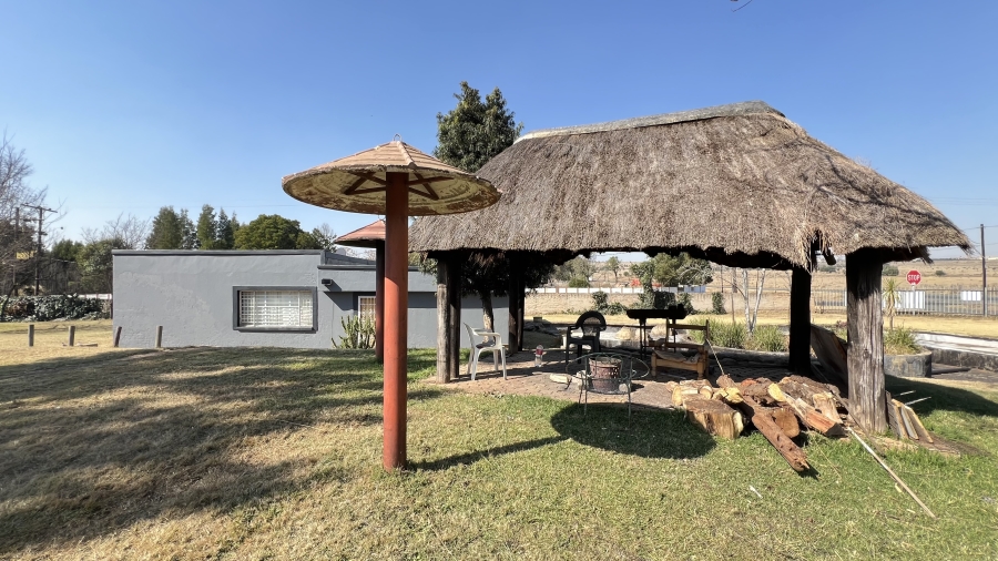 4 Bedroom Property for Sale in Tarlton Gauteng