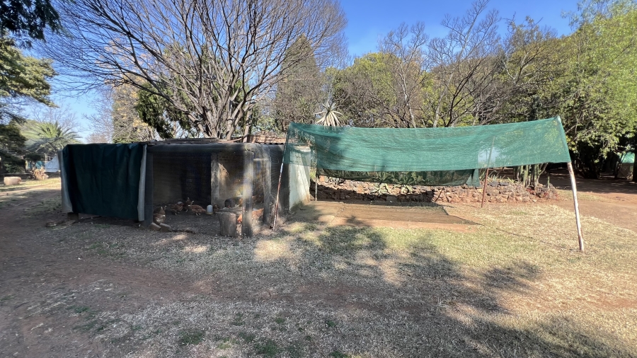 4 Bedroom Property for Sale in Tarlton Gauteng