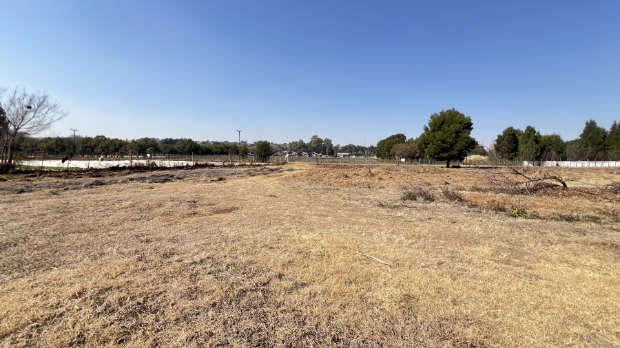 4 Bedroom Property for Sale in Tarlton Gauteng