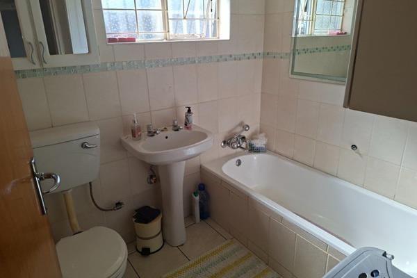 3 Bedroom Property for Sale in Mindalore Gauteng