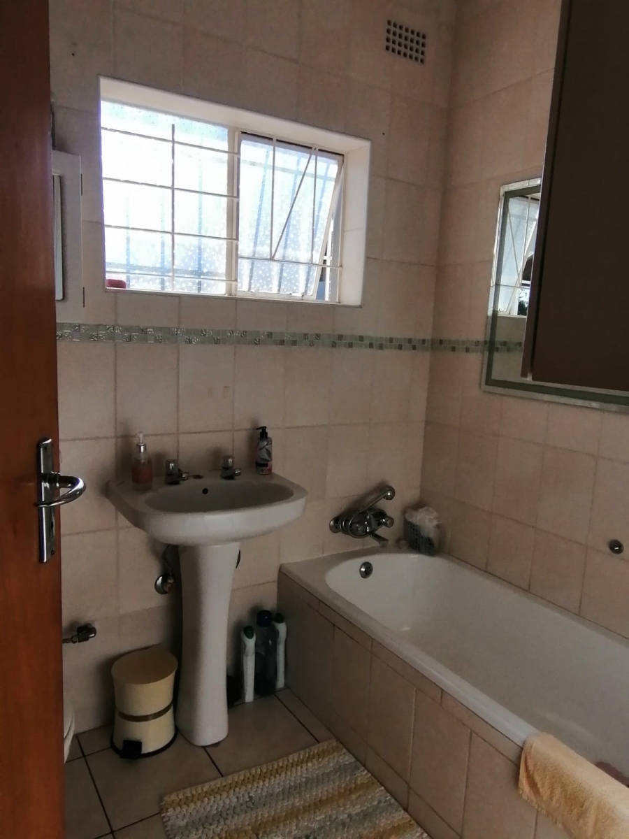 3 Bedroom Property for Sale in Mindalore Gauteng
