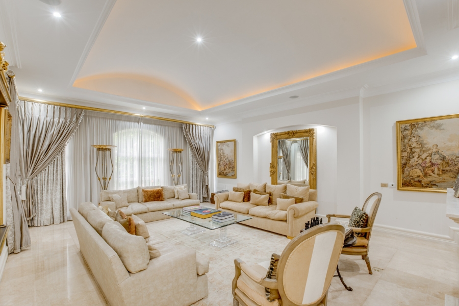 5 Bedroom Property for Sale in Sandhurst Gauteng