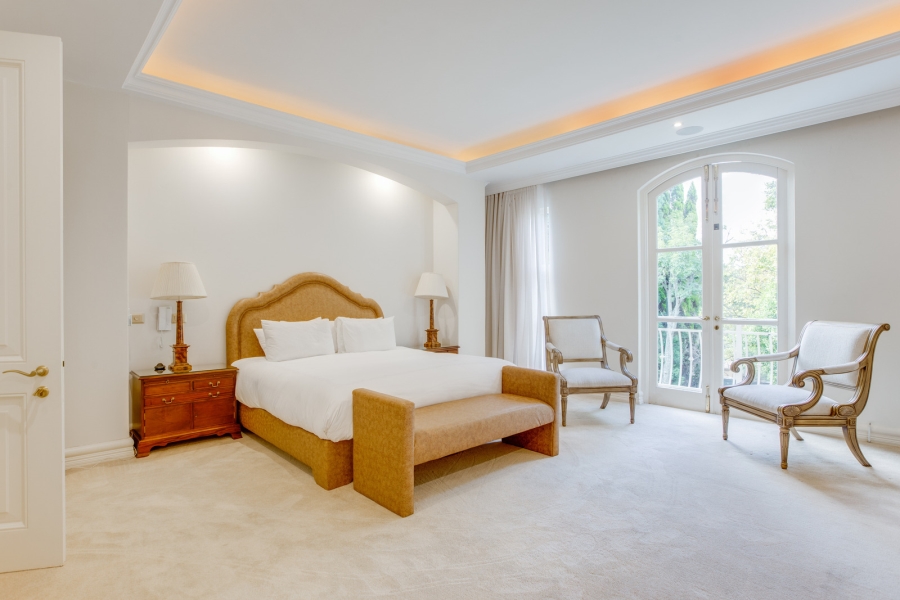 5 Bedroom Property for Sale in Sandhurst Gauteng
