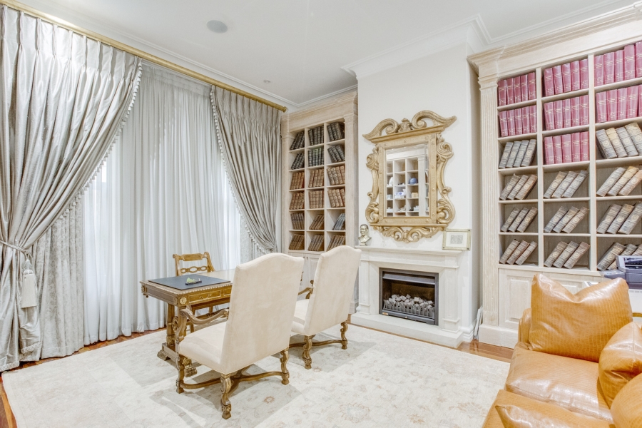5 Bedroom Property for Sale in Sandhurst Gauteng