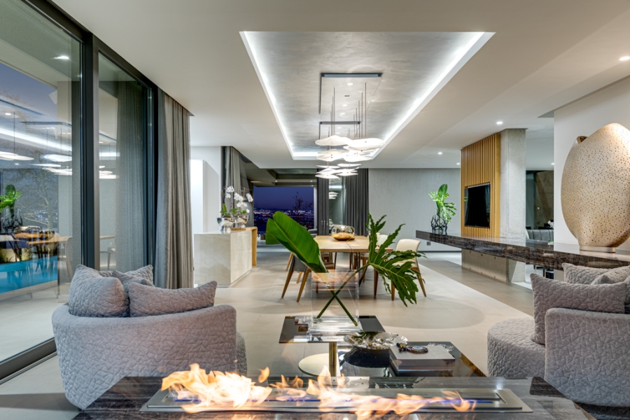 6 Bedroom Property for Sale in Waterfall Equestrian Estate Gauteng