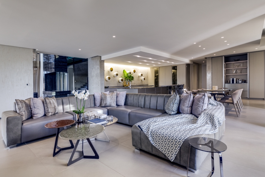 6 Bedroom Property for Sale in Waterfall Equestrian Estate Gauteng