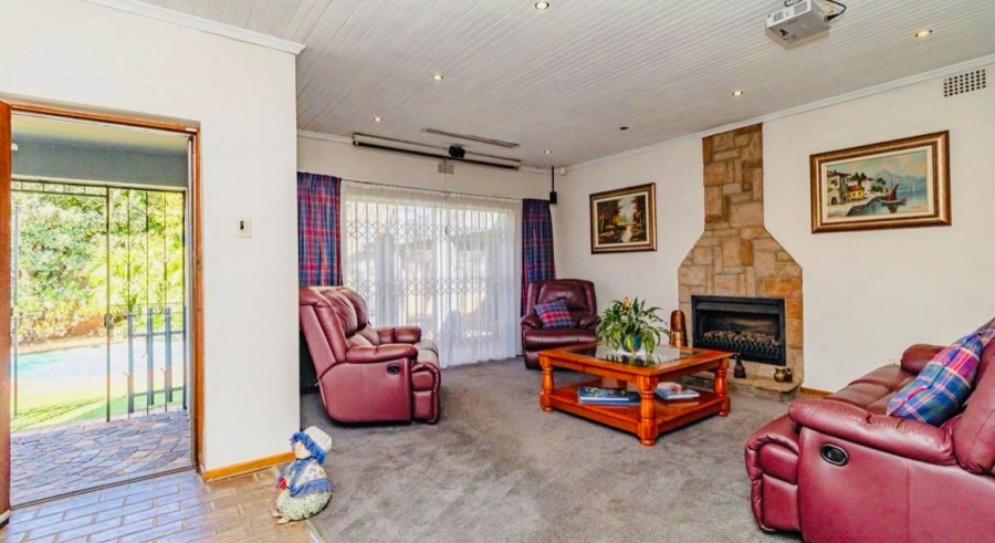 4 Bedroom Property for Sale in Malvern East Gauteng
