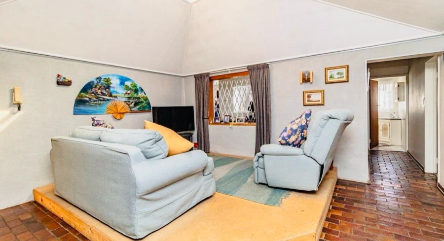 4 Bedroom Property for Sale in Malvern East Gauteng