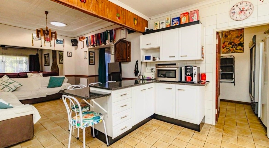 4 Bedroom Property for Sale in Malvern East Gauteng
