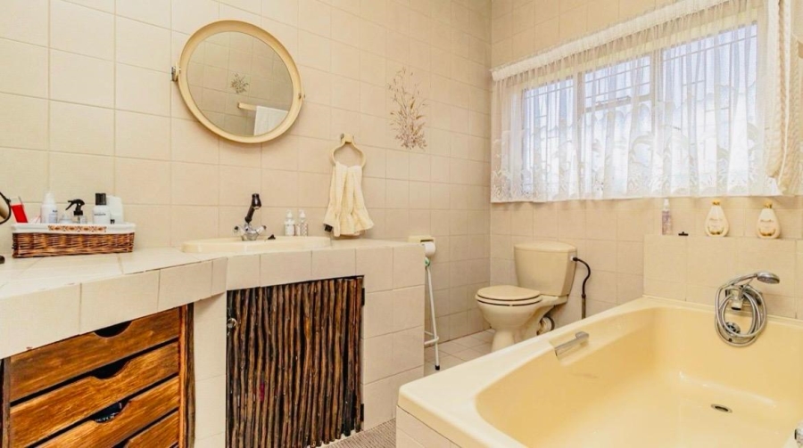 4 Bedroom Property for Sale in Malvern East Gauteng