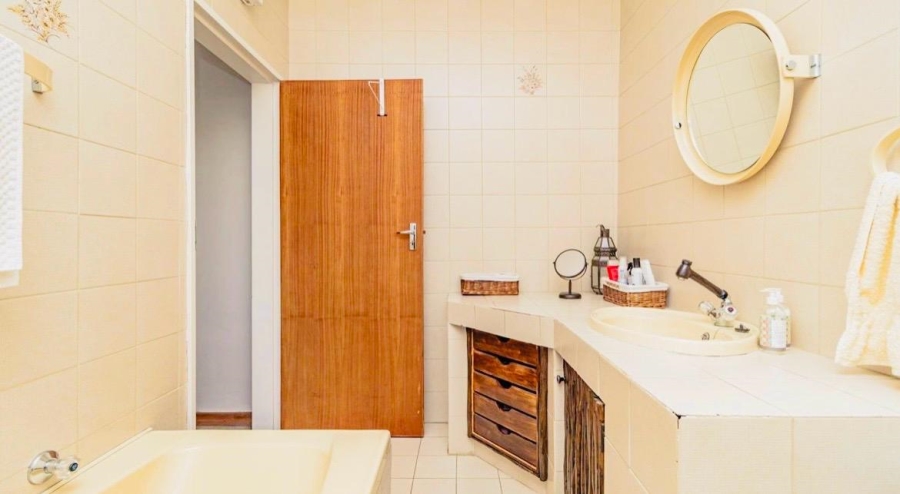 4 Bedroom Property for Sale in Malvern East Gauteng