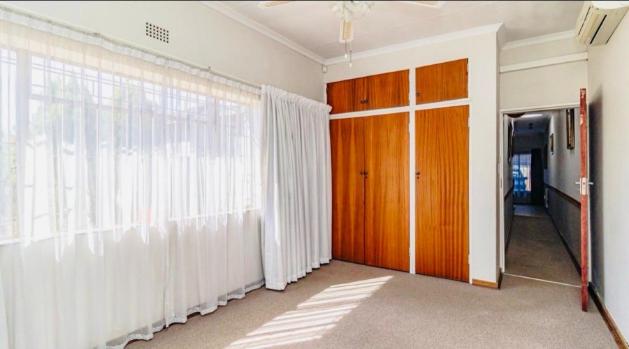 4 Bedroom Property for Sale in Malvern East Gauteng