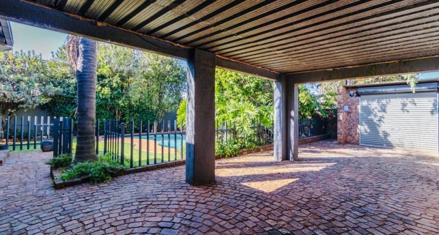 4 Bedroom Property for Sale in Malvern East Gauteng