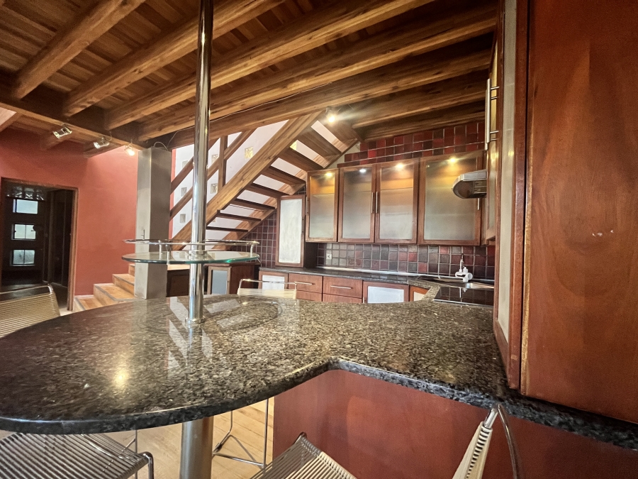 1 Bedroom Property for Sale in Greenside Gauteng