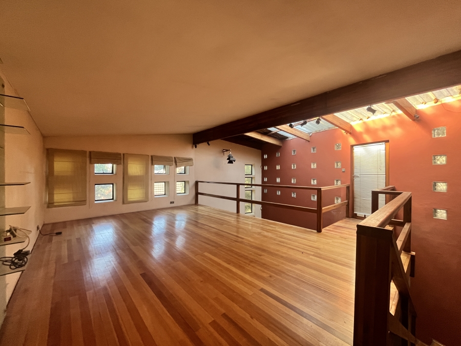 1 Bedroom Property for Sale in Greenside Gauteng
