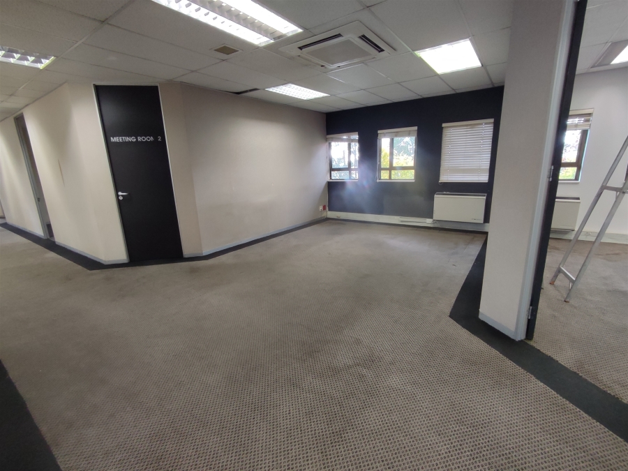 To Let Commercial Property for Rent in Hyde Park Gauteng