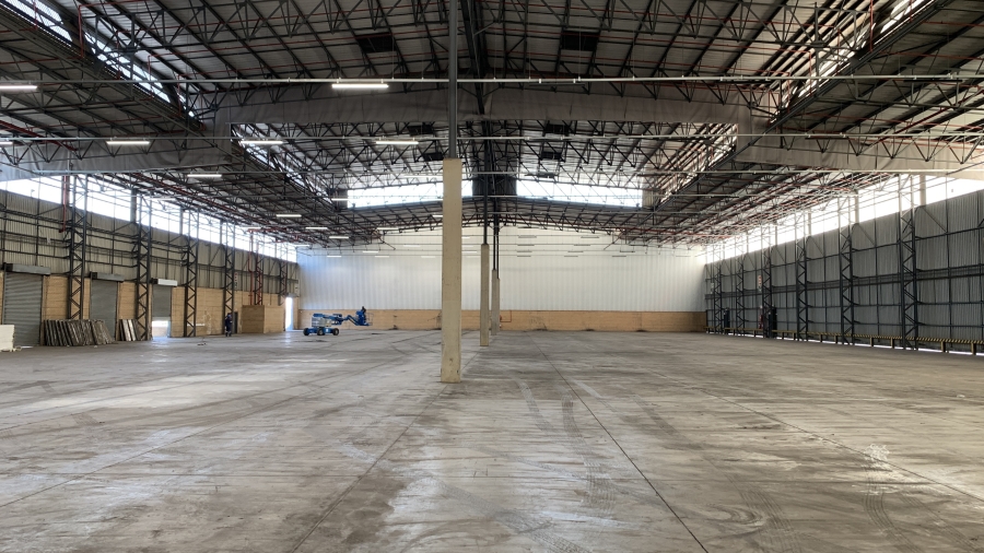 To Let Commercial Property for Rent in Gosforth Park Gauteng