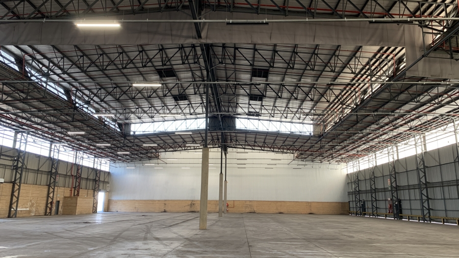 To Let Commercial Property for Rent in Gosforth Park Gauteng