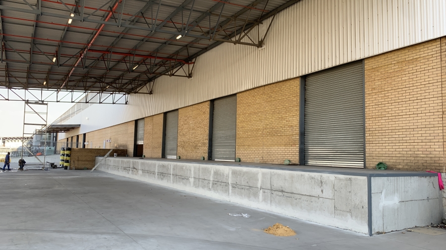 To Let Commercial Property for Rent in Gosforth Park Gauteng