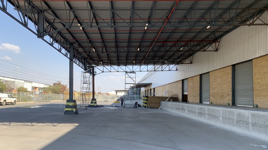To Let Commercial Property for Rent in Gosforth Park Gauteng