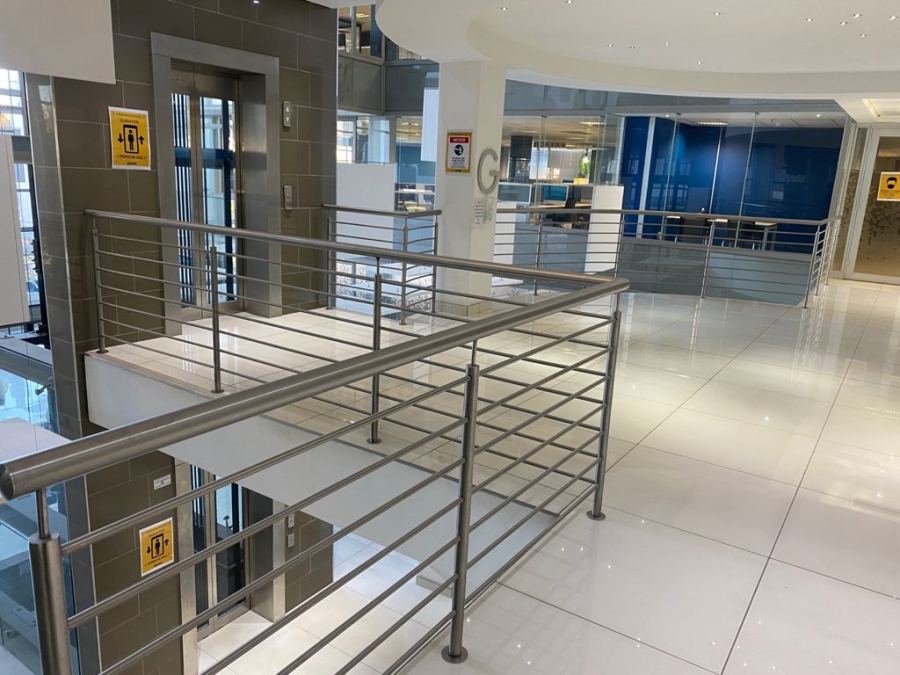 To Let Commercial Property for Rent in Die Hoewes Gauteng