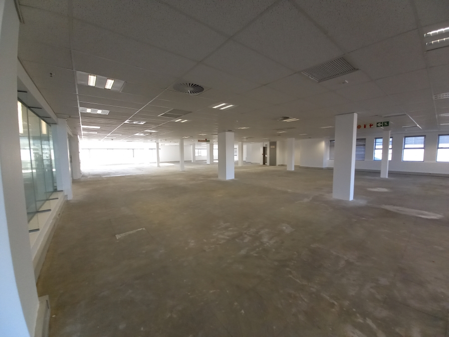 To Let Commercial Property for Rent in Die Hoewes Gauteng