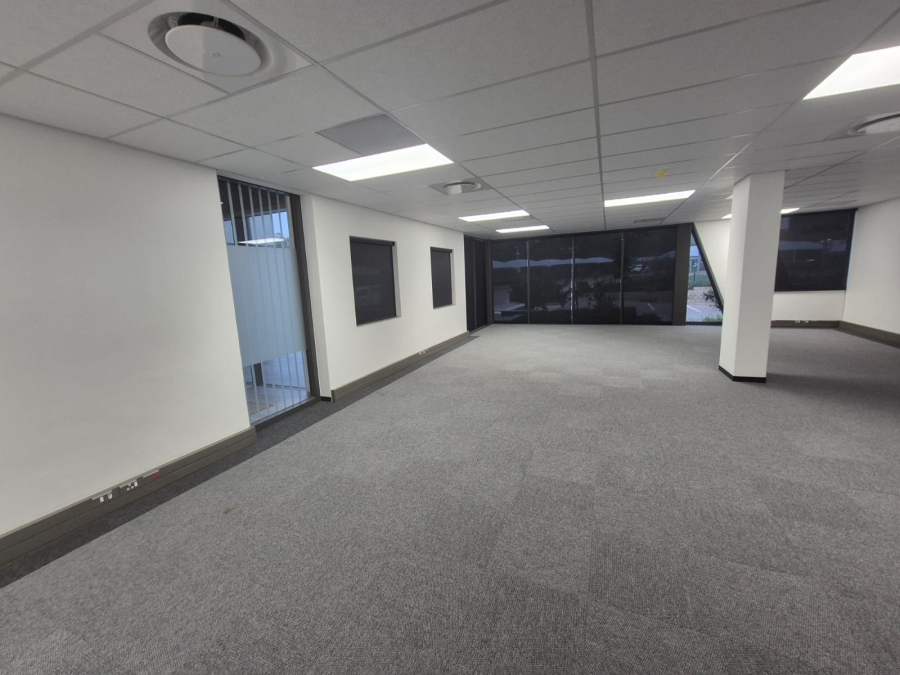To Let Commercial Property for Rent in Die Hoewes Gauteng
