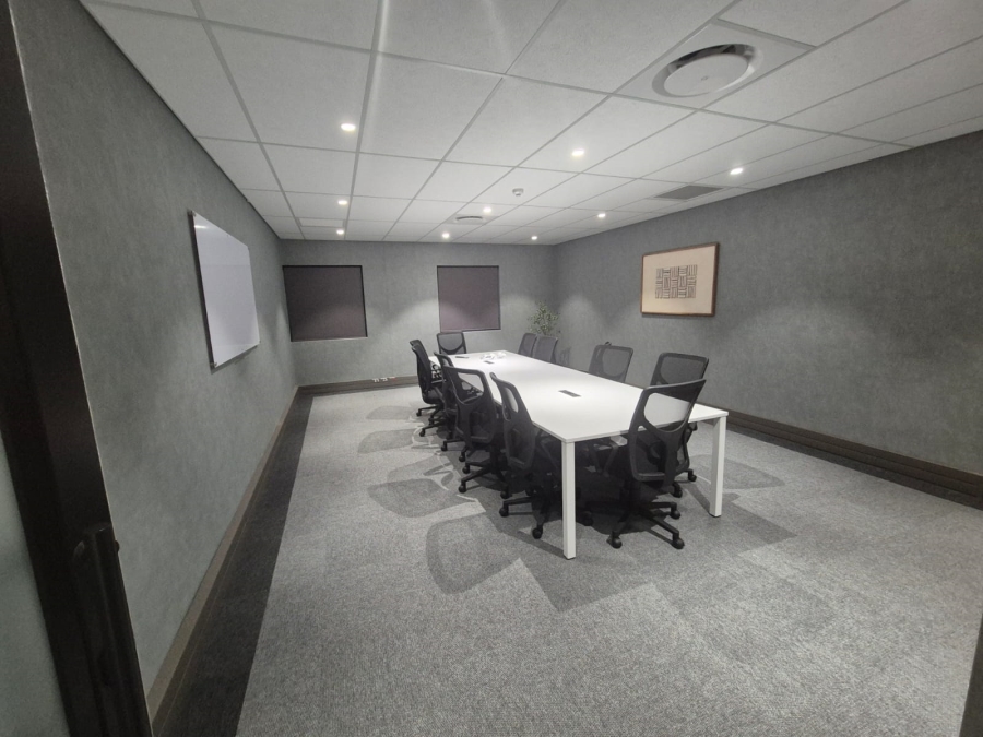 To Let Commercial Property for Rent in Die Hoewes Gauteng