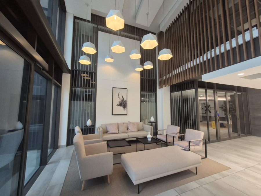 To Let Commercial Property for Rent in Die Hoewes Gauteng