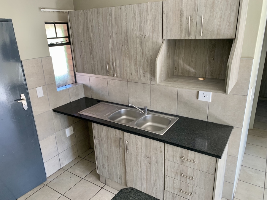 2 Bedroom Property for Sale in Montana Gauteng