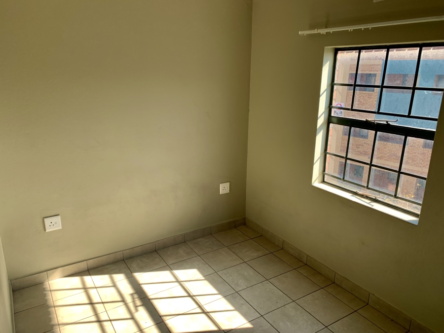 2 Bedroom Property for Sale in Montana Gauteng