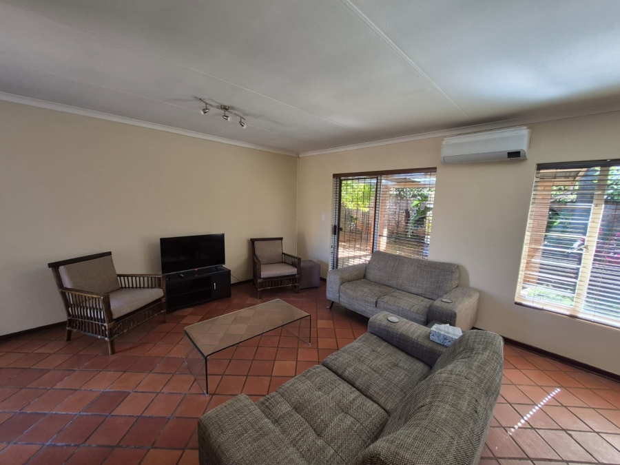 To Let 2 Bedroom Property for Rent in La Montagne Gauteng