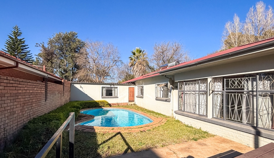 9 Bedroom Property for Sale in Menlo Park Gauteng