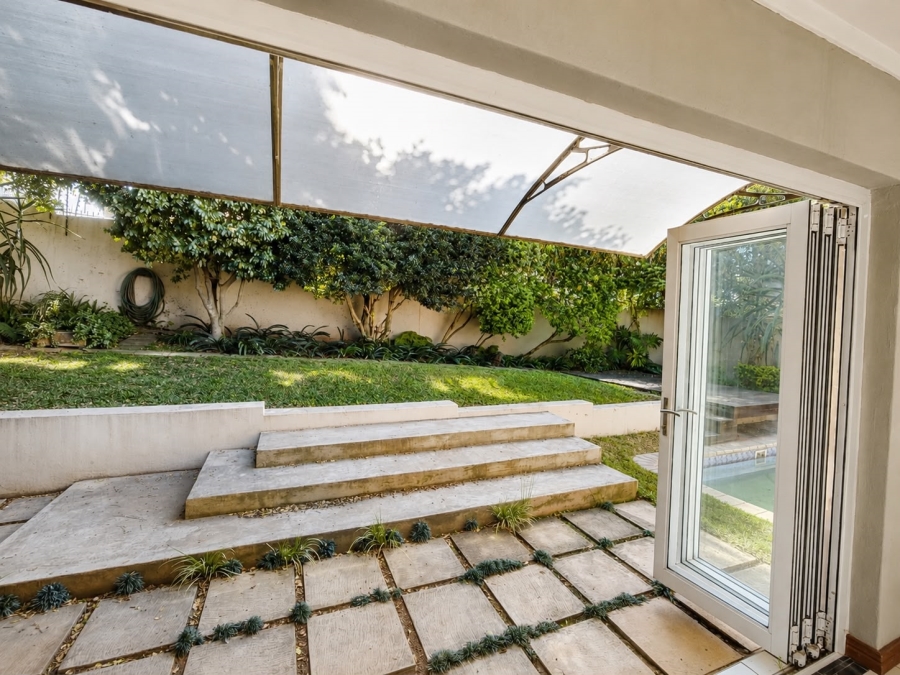 3 Bedroom Property for Sale in Faerie Glen Gauteng