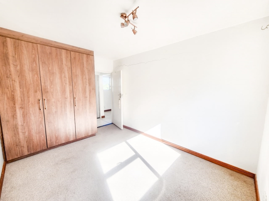 3 Bedroom Property for Sale in Faerie Glen Gauteng