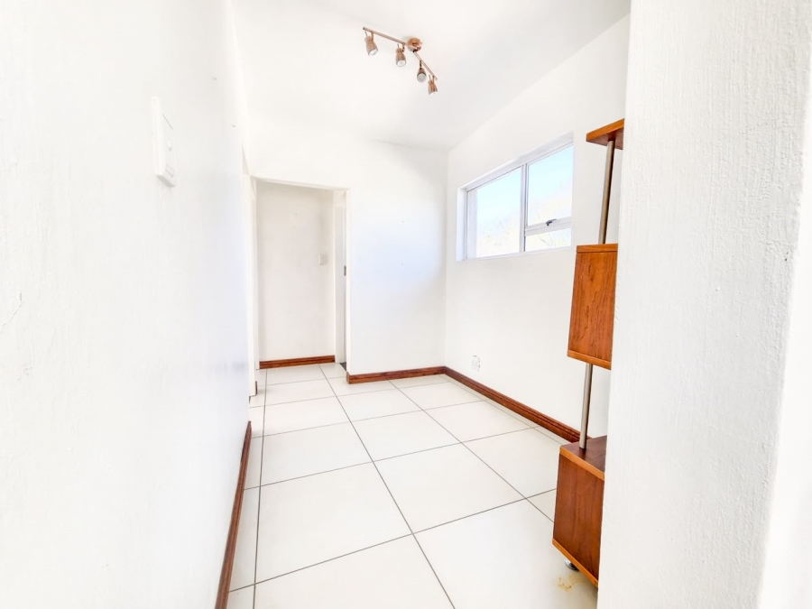 To Let 3 Bedroom Property for Rent in Faerie Glen Gauteng