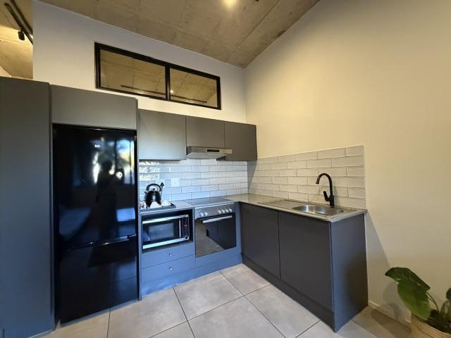 To Let 1 Bedroom Property for Rent in Sandown Gauteng